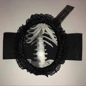 Cameo Rib Cage Cinch Belt by Restyle